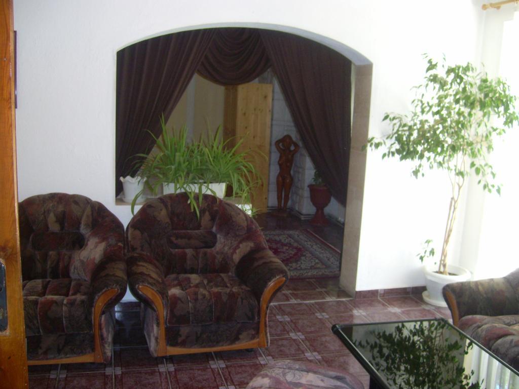 Family Hotel George Svilengrad Habitación foto